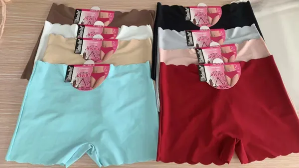 Short boxer sin costura invisible con orilla ondulada