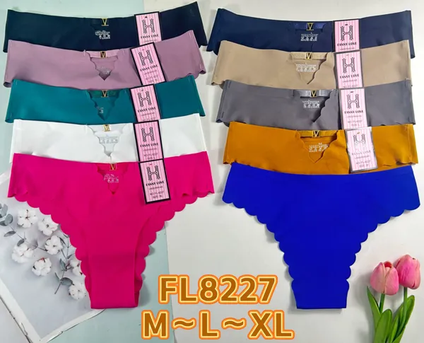 Pantaleta bikini sin costura con orillas festoneadas