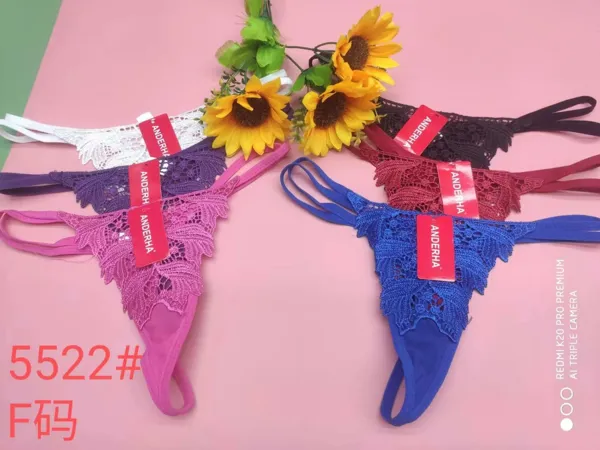 Tanga hilo dental de encaje crochet floral