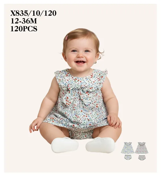 Conjunto de blusón floral con calzón a juego para niña