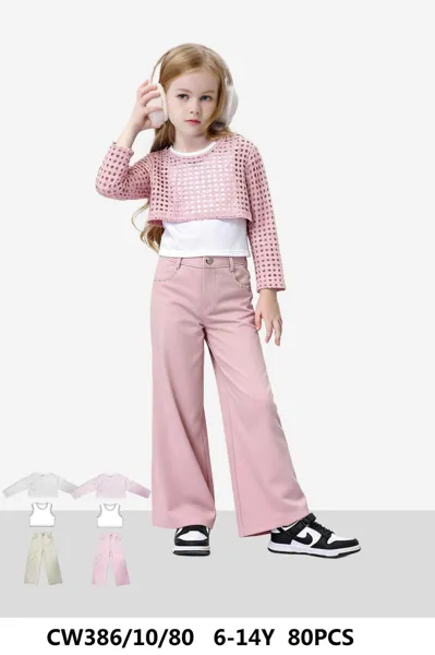 Conjunto de 3 piezas con top de crochet, playera y pantalón acampanado para niña