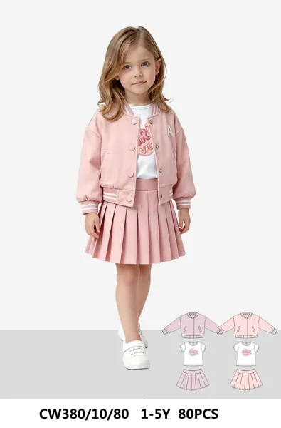 Conjunto de 3 piezas con chamarra tipo varsity, playera y falda tableada para niña