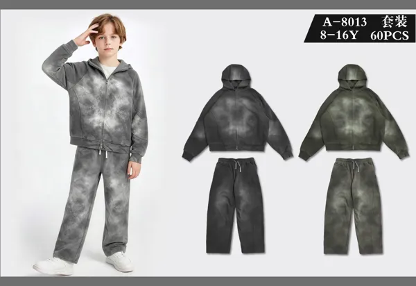 Conjunto de sudadera con capucha y pantalón con efecto tie-dye para niño