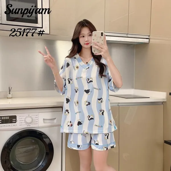 Conjunto de pijama para dama, cuello en V, manga corta con short, 2 piezas, estampado de caricatura a rayas color azul