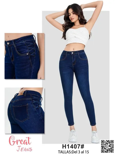 Jeans con detalles laterales