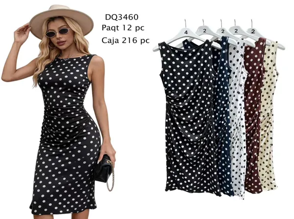 Vestido con estampado de puntos