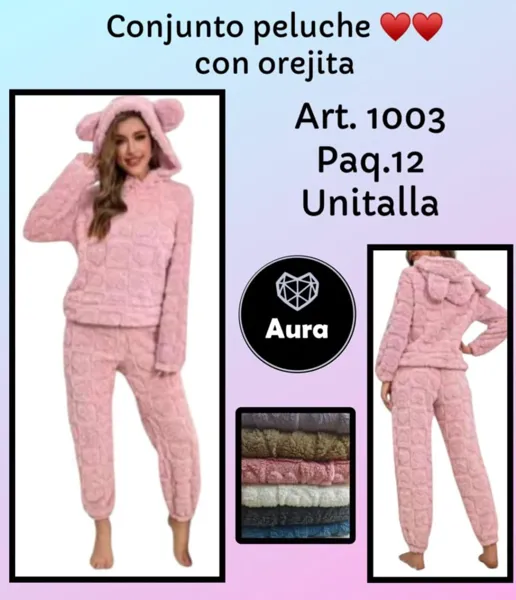 Conjunto de peluche con orejitas