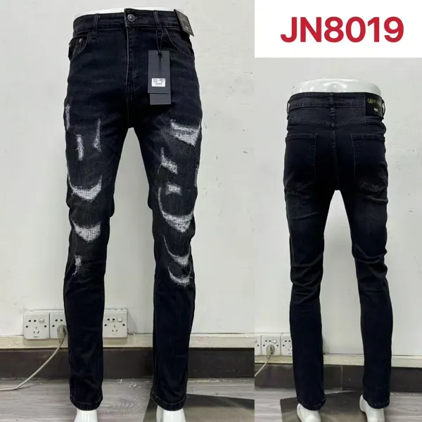 Jeans con rasgaduras