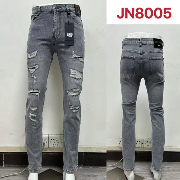 Jeans corte skinny con roturas