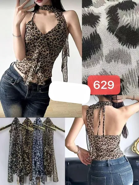 Blusa estampada con cuello halter
