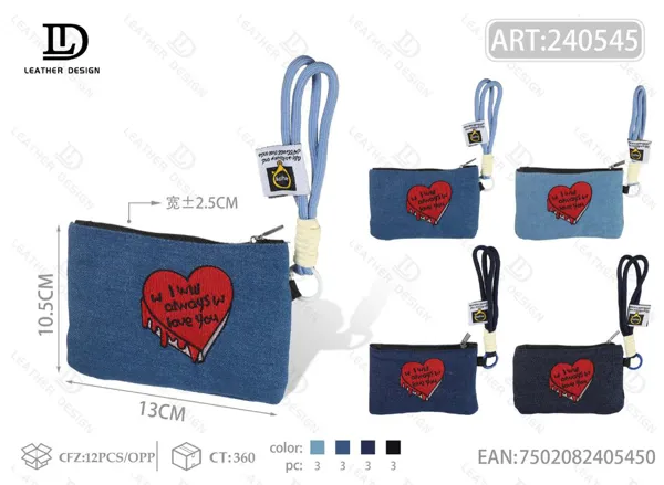 Monedero con colgante de corazón color mezclilla
