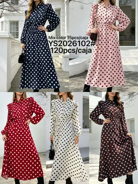 Vestido largo de lunares con volantes