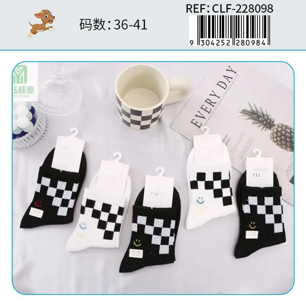 Calcetines con patrón de cuadros
