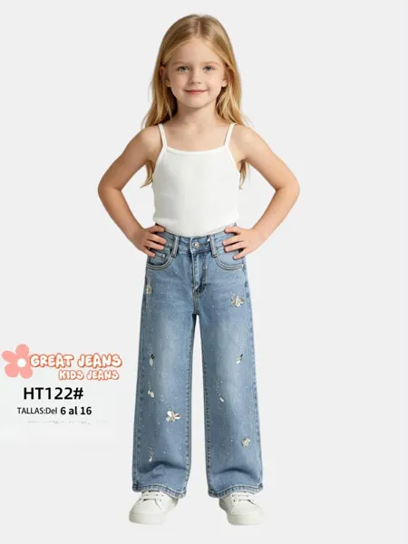 Jeans para niña con diseño de mariposas
