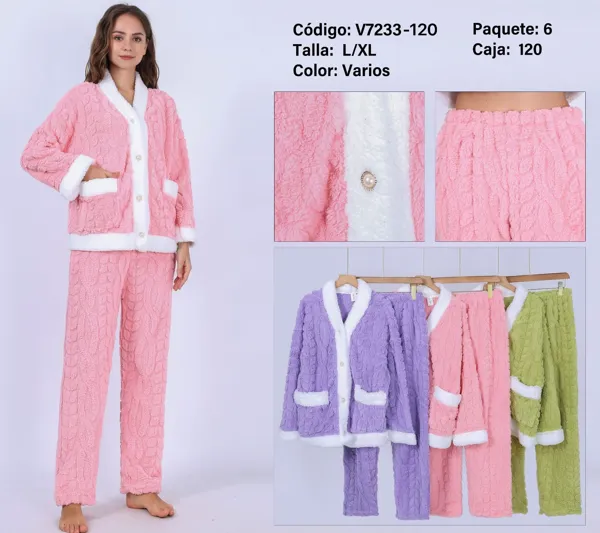 Pijama de dos piezas de peluche