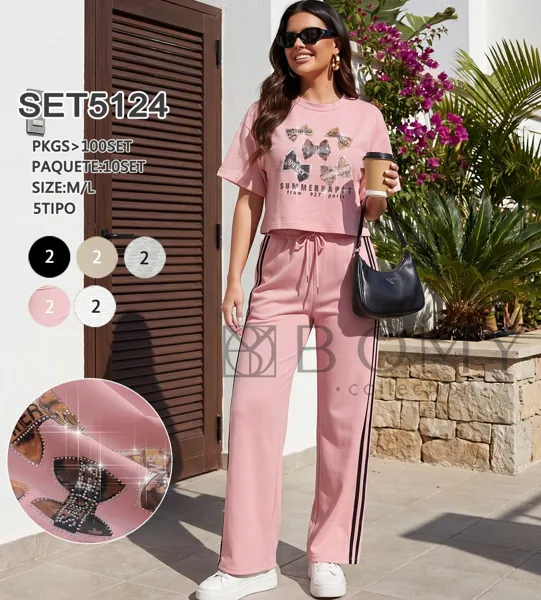 Conjunto de camiseta y pantalón