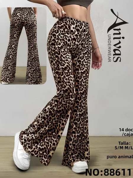 Pantalones deportivos acampanados de tiro alto con estampado de leopardo