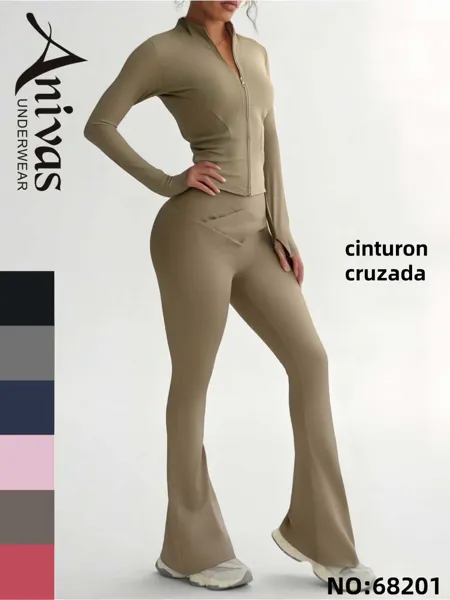 Conjunto deportivo de chaqueta con cierre y pantalón acampanado cruzado