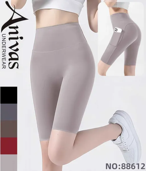 Short deportivo tipo ciclista de cintura alta con bolsillo