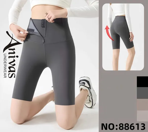 Short deportivo tipo ciclista de cintura alta con faja