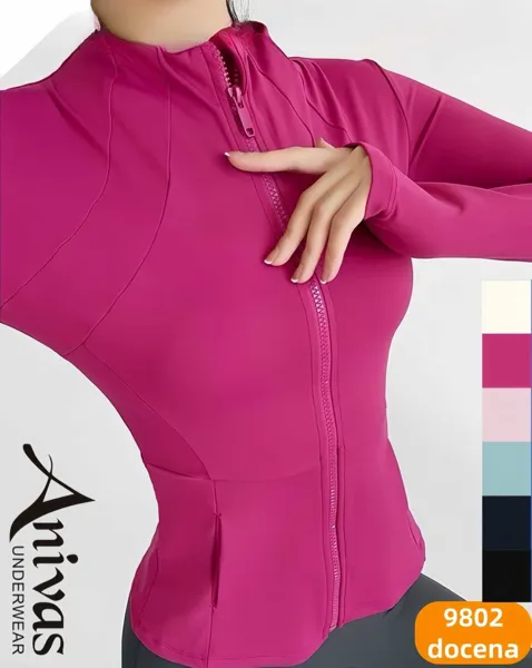 Chaqueta deportiva entallada de manga larga con cierre