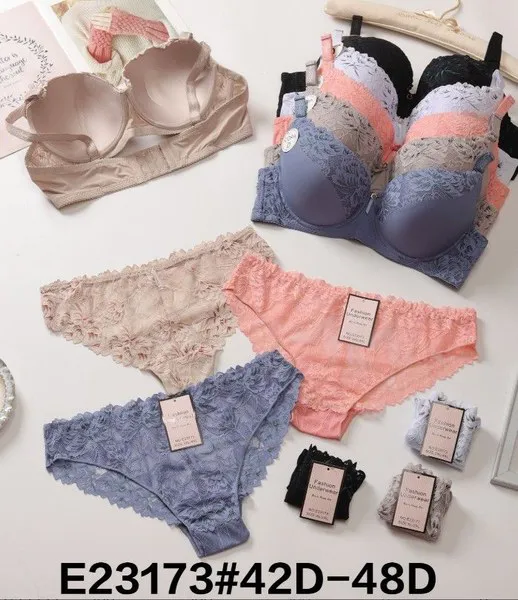Conjunto de sostén y calzón de encaje floral para mujer