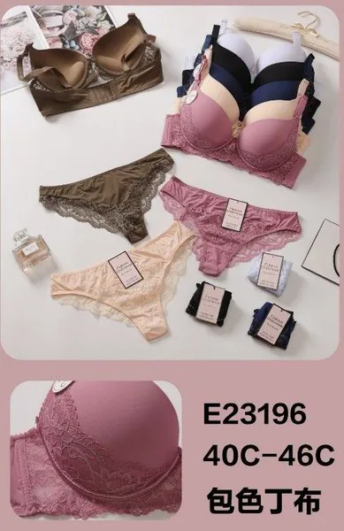 Conjunto de sostén y tanga de encaje para mujer