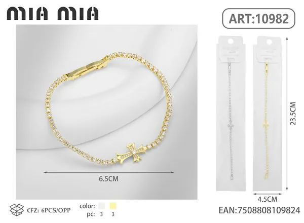 Pulsera dorada con circonias y dije de cruz