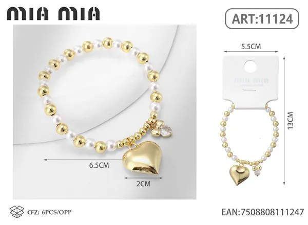 Pulsera de perlas con dije de corazón dorado