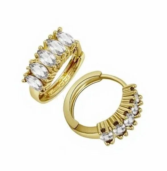Argollas doradas con circonias marquesa