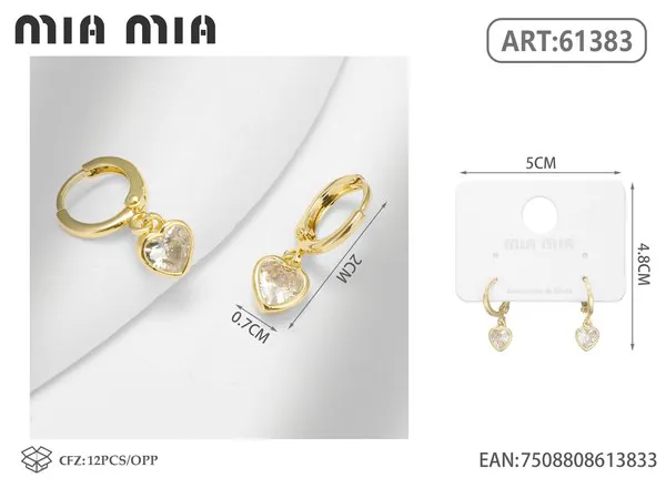 Argollas doradas con colgante de corazón de cristal