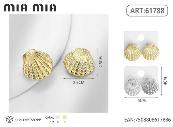 Aretes de concha dorados