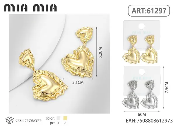 Aretes de corazón texturizado de aleación, dorados