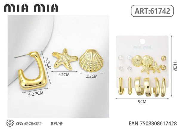 Juego de aretes surtidos dorados