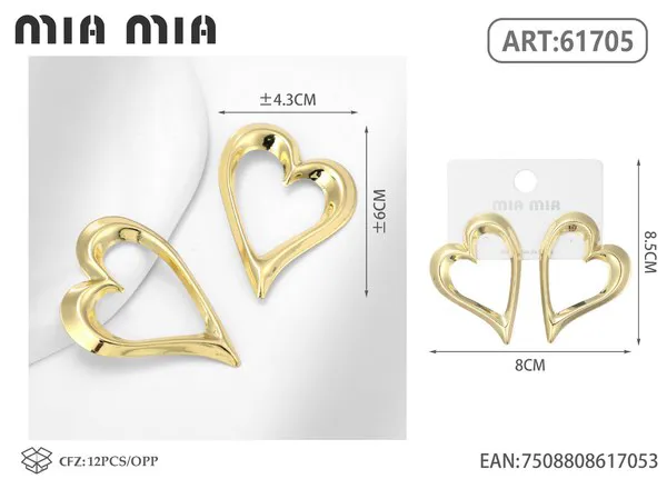 Aretes de corazón calado dorados