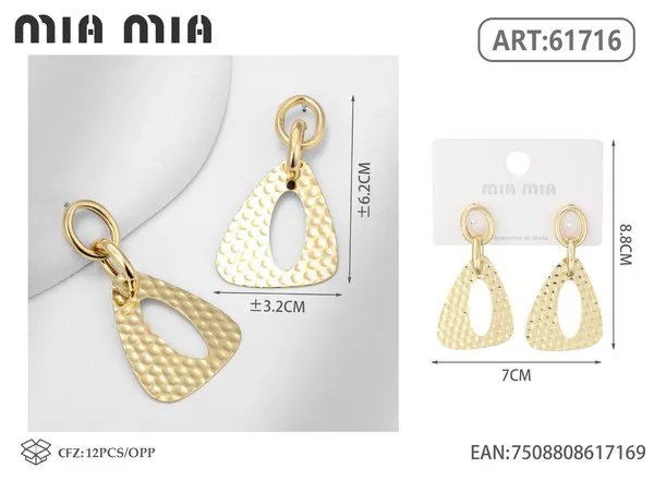 Aretes colgantes triangulares martillados, dorados