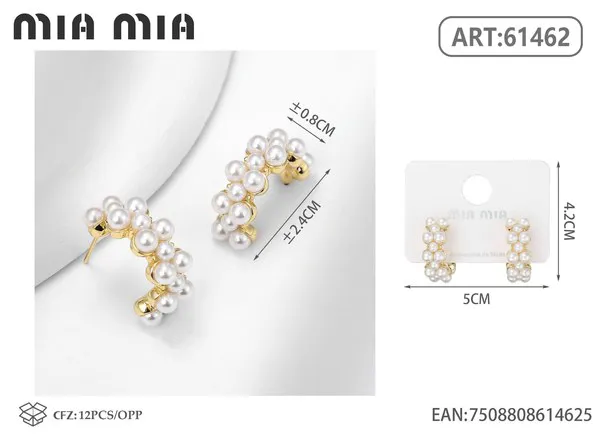 Aretes de perlas dorados