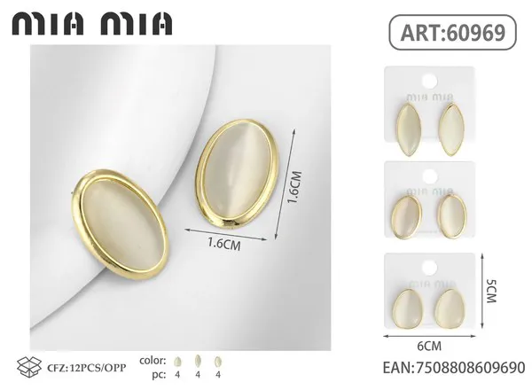 Aretes ovalados de ojo de gato color marfil