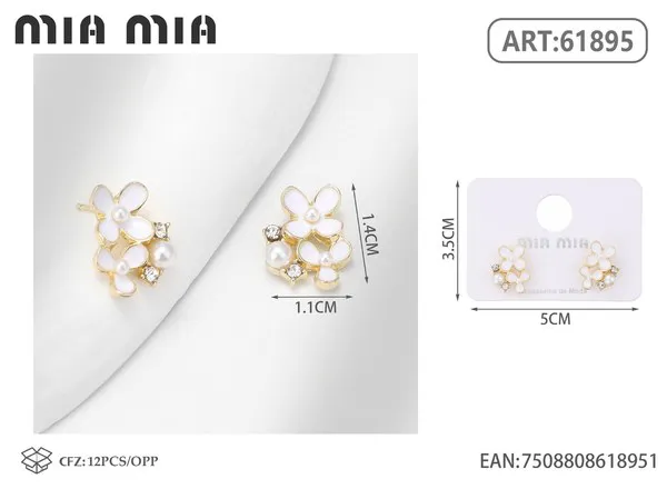 Aretes de flores con perlas y circonias