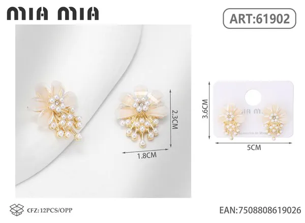 Aretes de flor con perlas colgantes