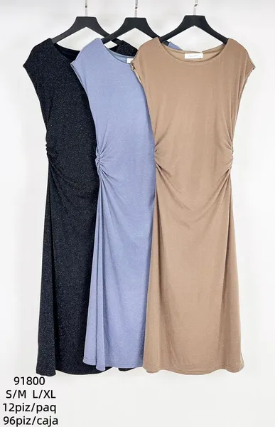 Vestido de mujer entallado con fruncido lateral-91800