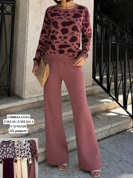 Conjunto de suéter y pantalón