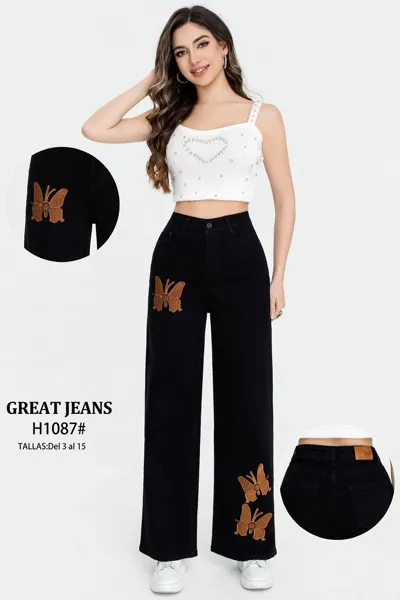 Jeans con bordado de mariposas