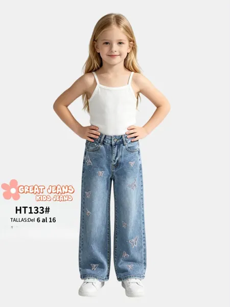 Jeans con diseño de mariposas
