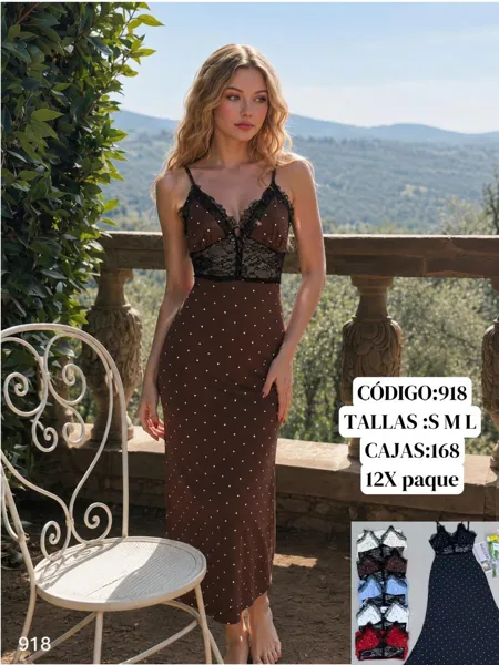 Vestido con encaje y lunares