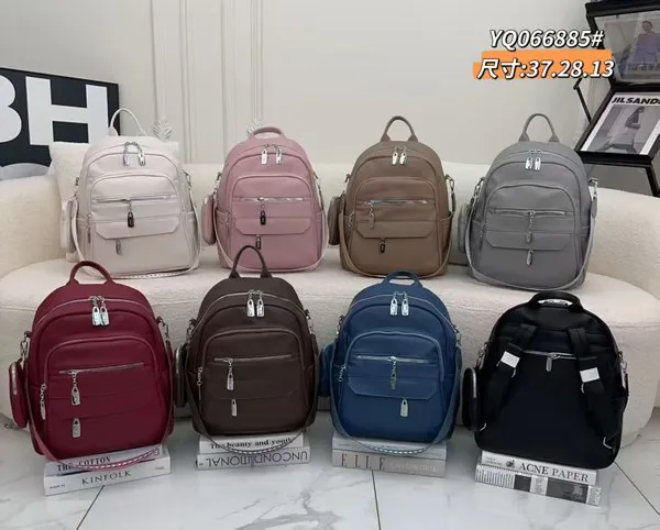 Mochila de nailon con múltiples bolsillos para mujer