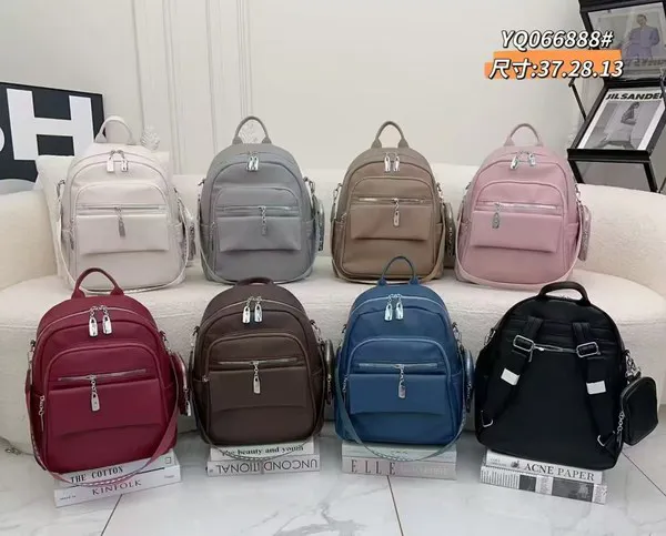 Mochila de nailon para mujer