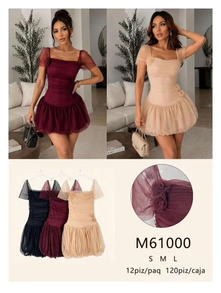 Vestido corto de tul con flores