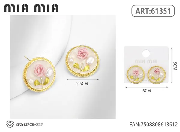 Aretes redondos con rosa y perla