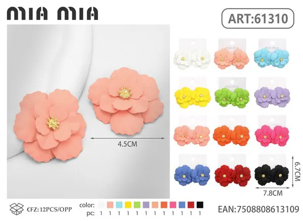 Aretes de flor de camelia en color coral